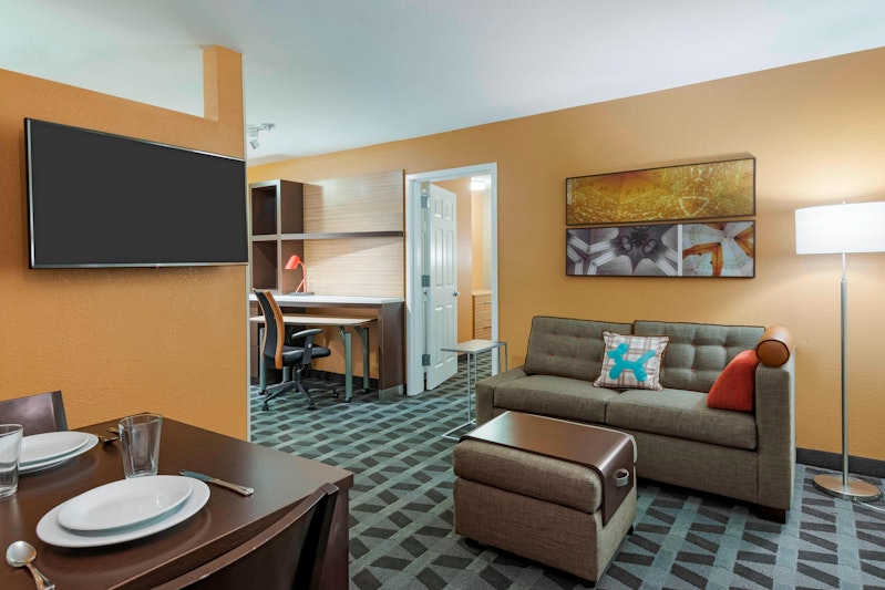 TownePlace Suites by Marriott Savannah Midtown 11/30