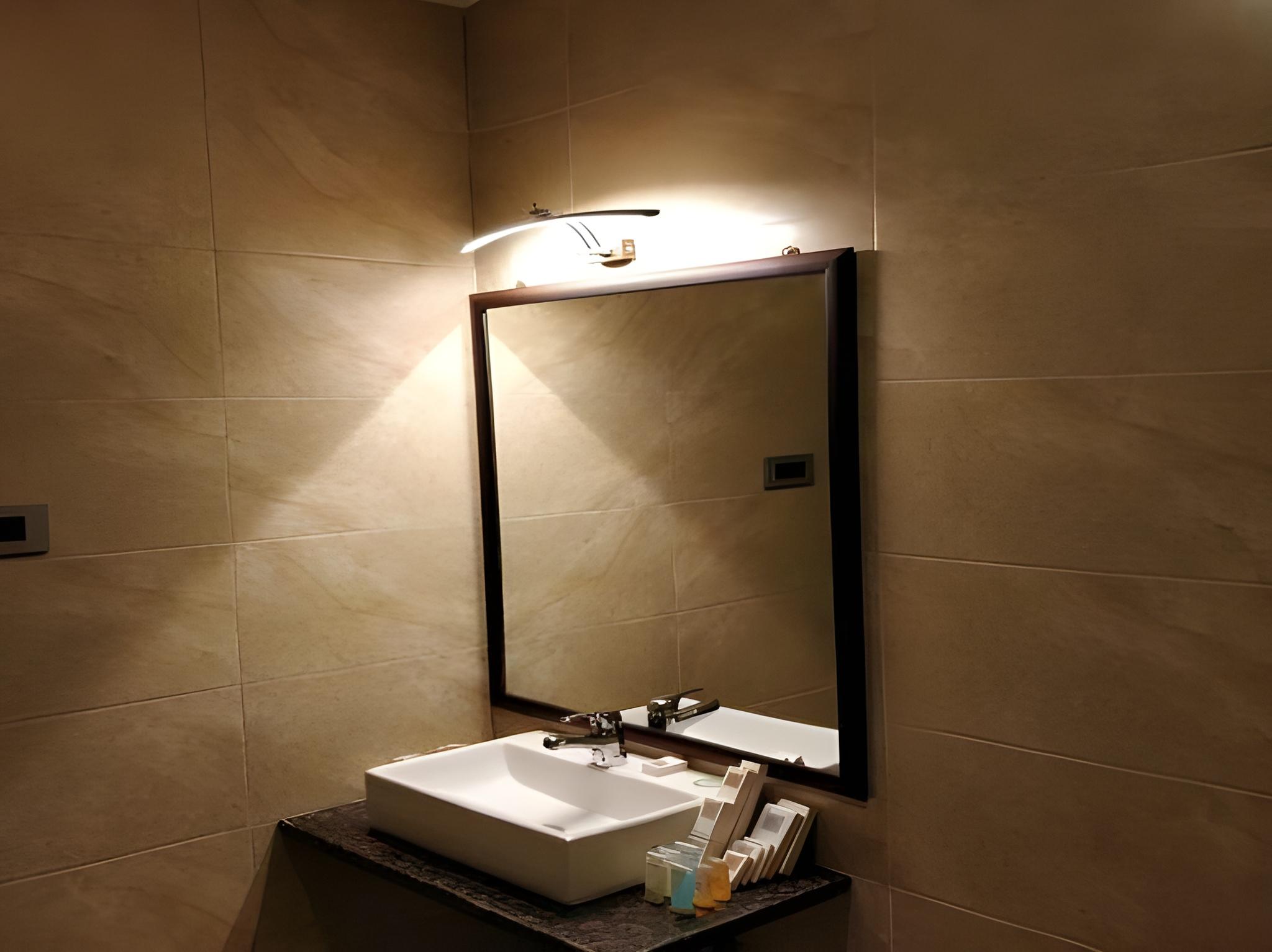 Hotel Golden Plateau 18/19