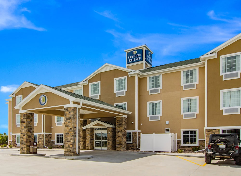 Cobblestone Hotel & Suites - Andrews 26/34