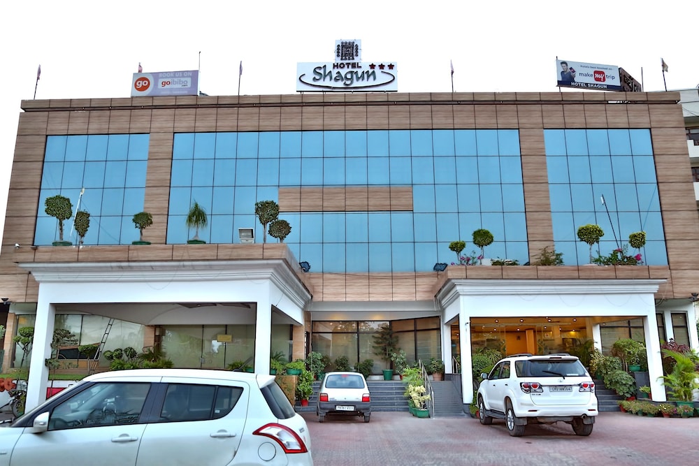 Hotel Shagun Zirakpur 6/50