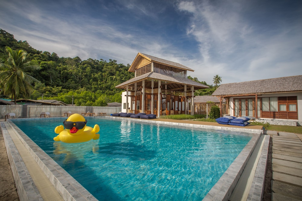 Rest Sea Resort 36/50