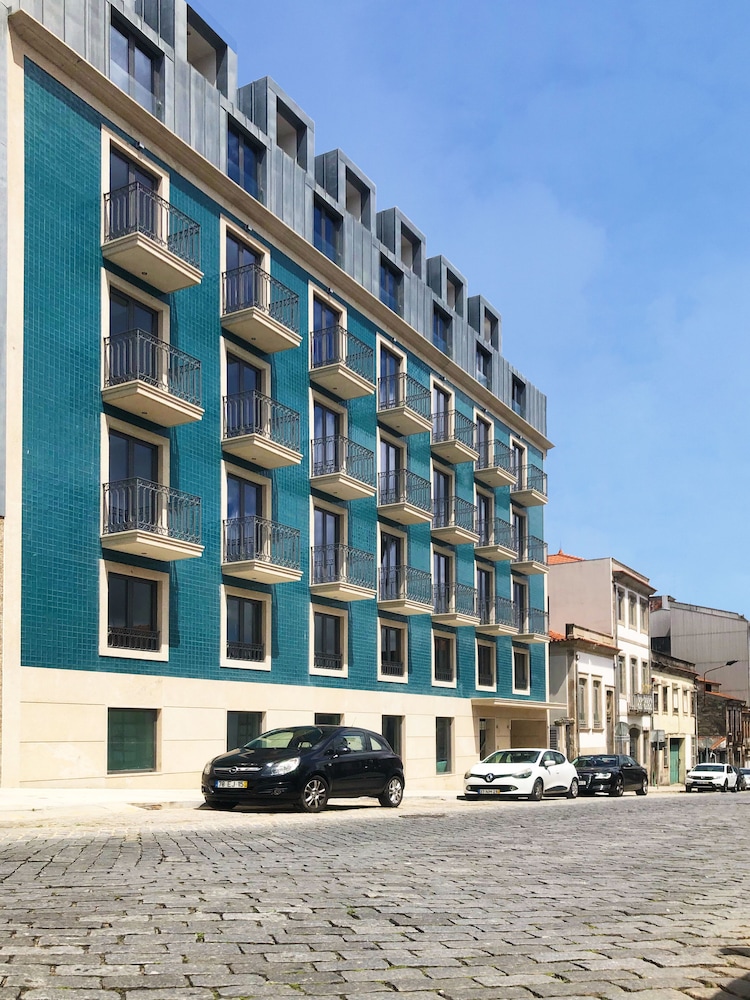 Oca Oriental Porto 1/56