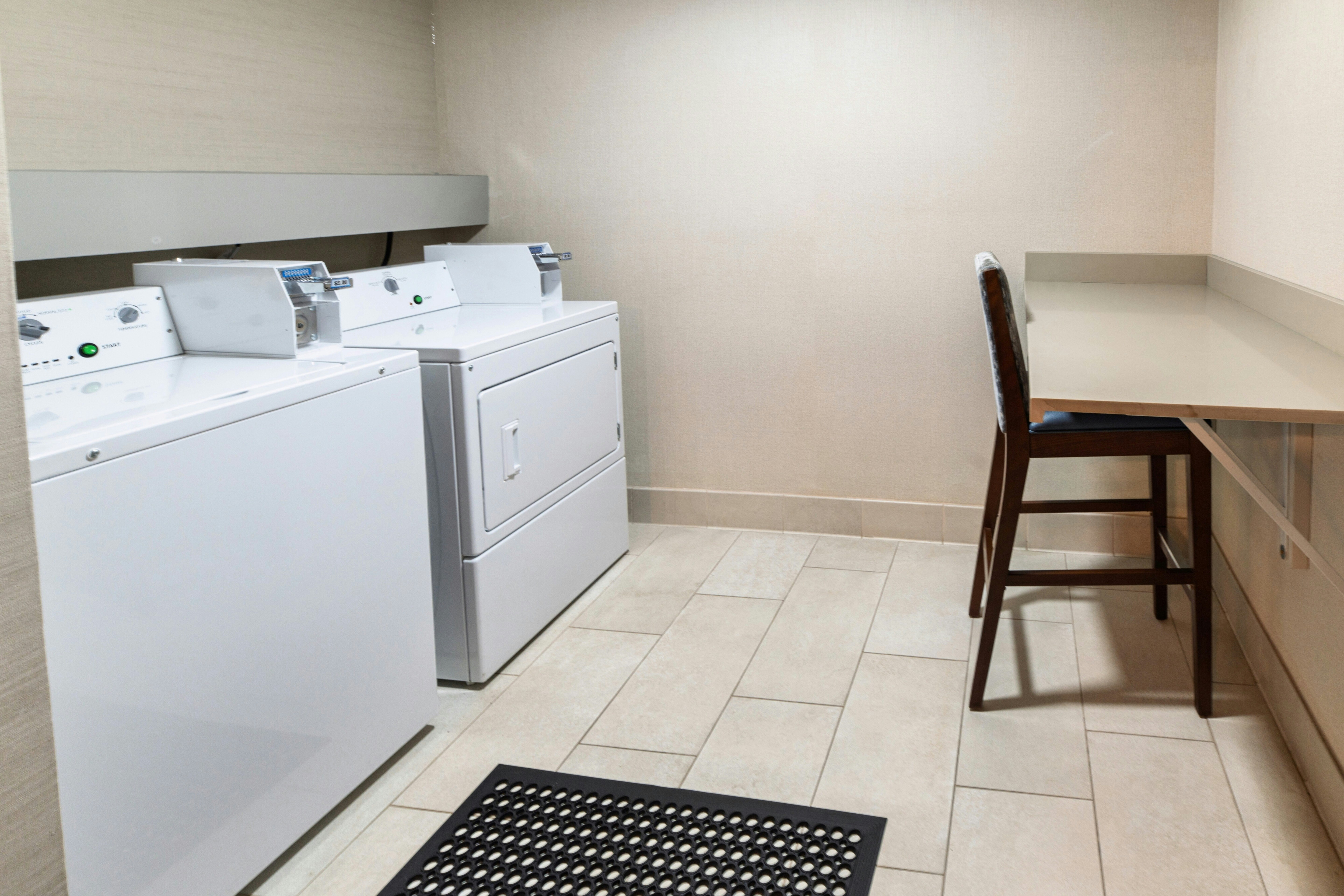 Hampton Inn Jasper 6/25