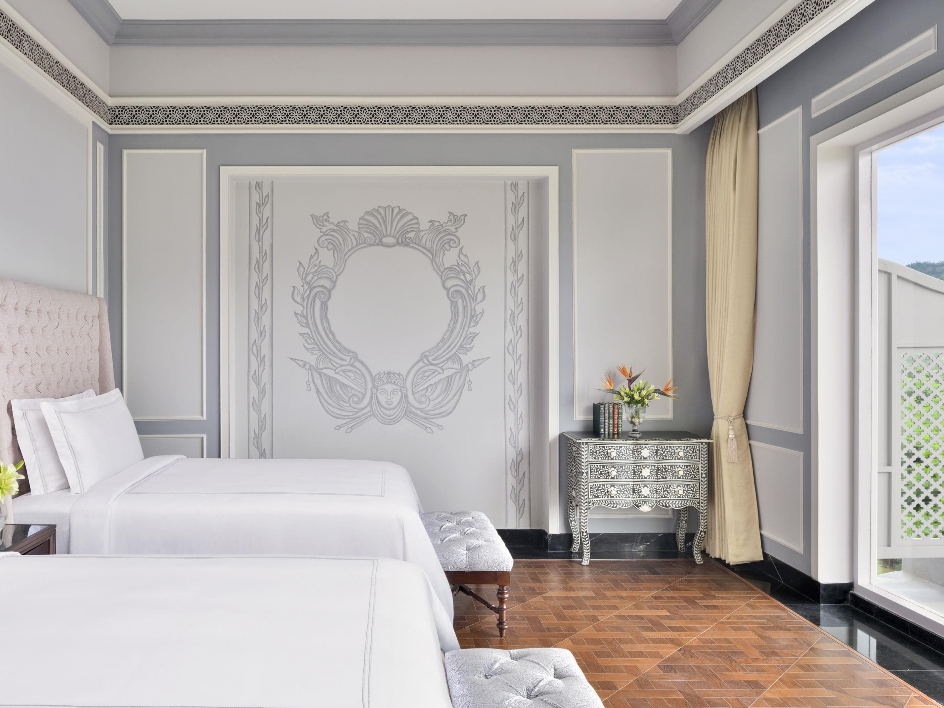 Standard, Twin Beds