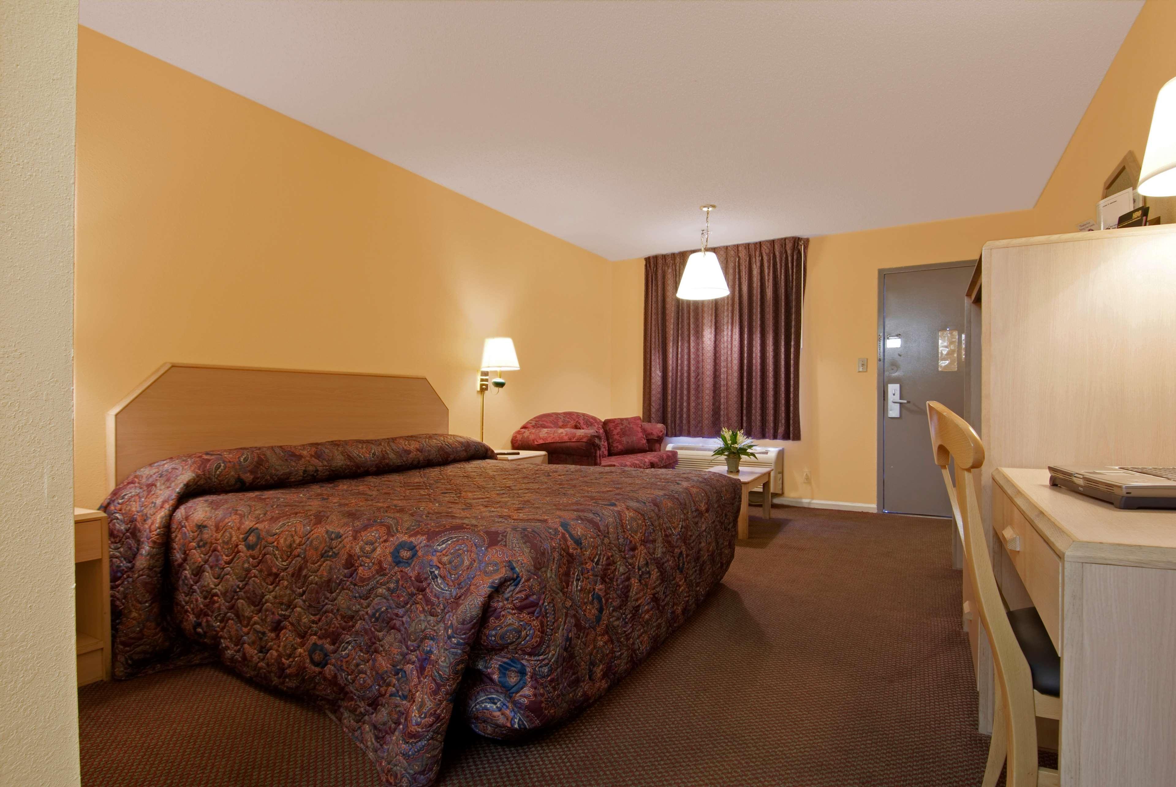 Americas Best Value Inn 12/19