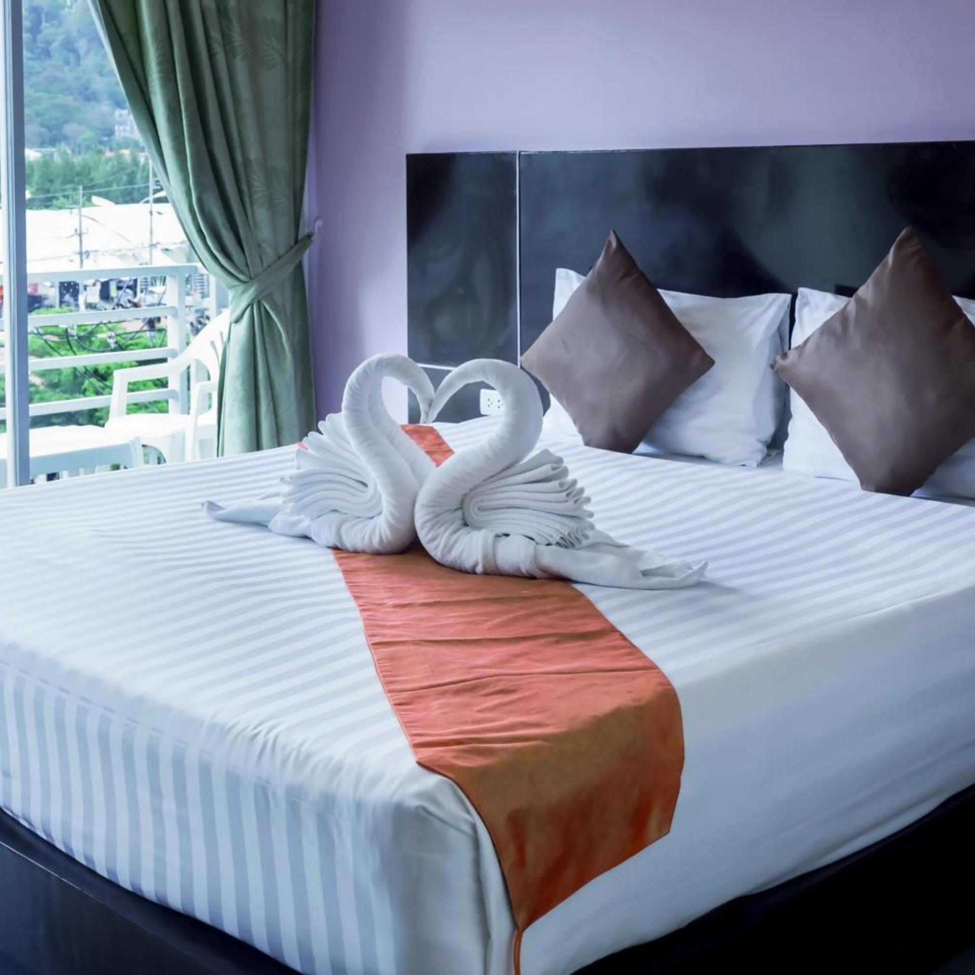 Deluxe, Double Bed, Bathtub