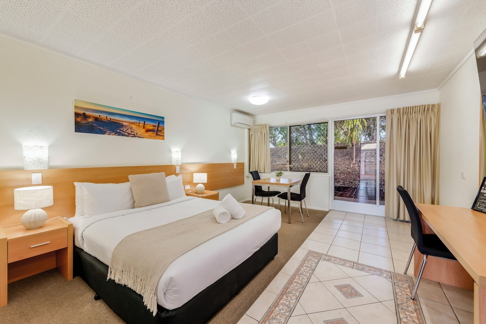 Country Comfort Bundaberg 27/74