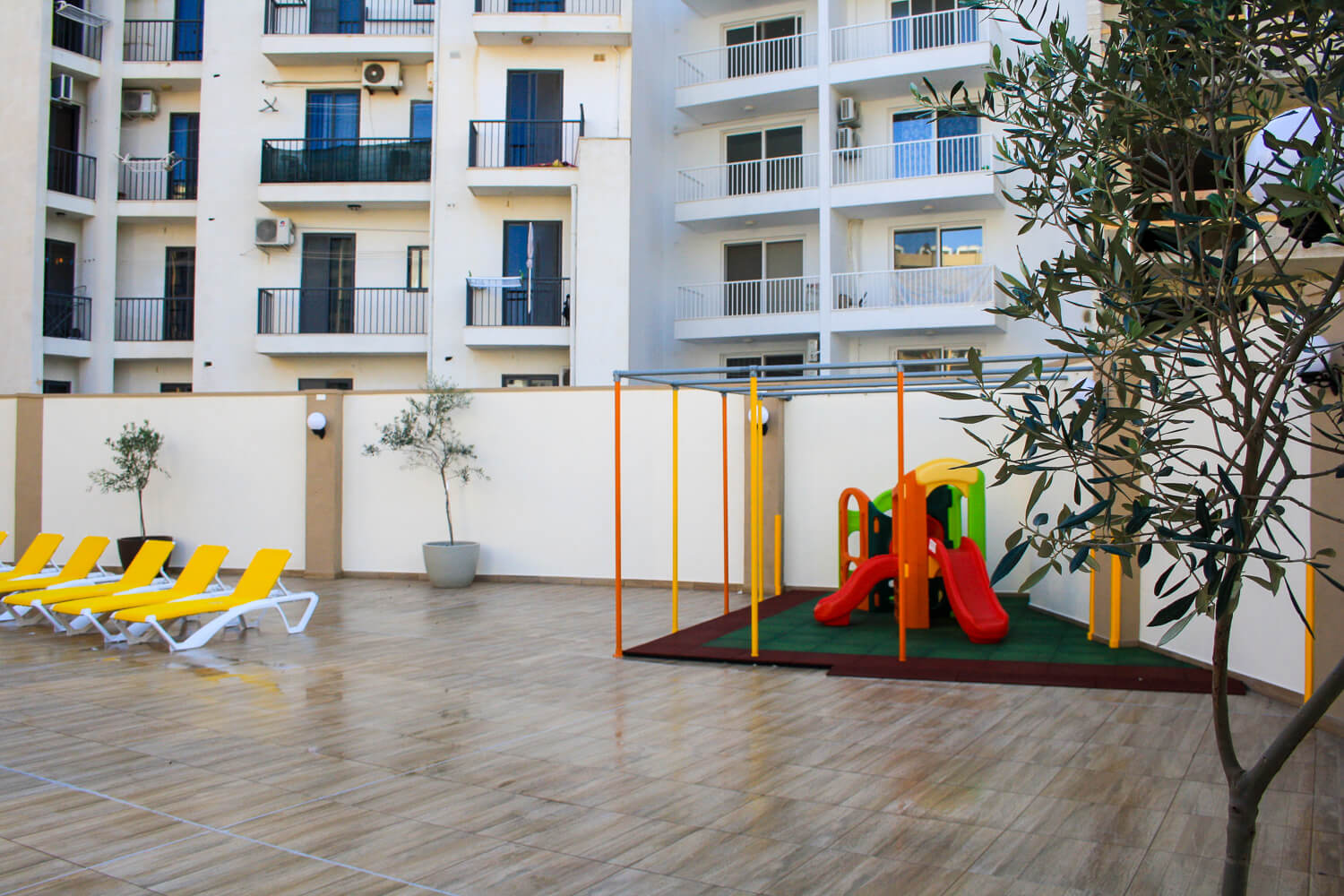 Cardor Holiday Complex 33/39