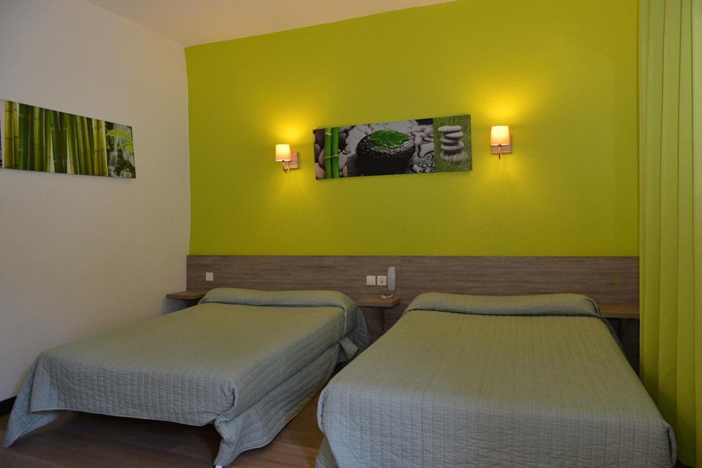 HOTEL COLISEE VERDUN 21/50