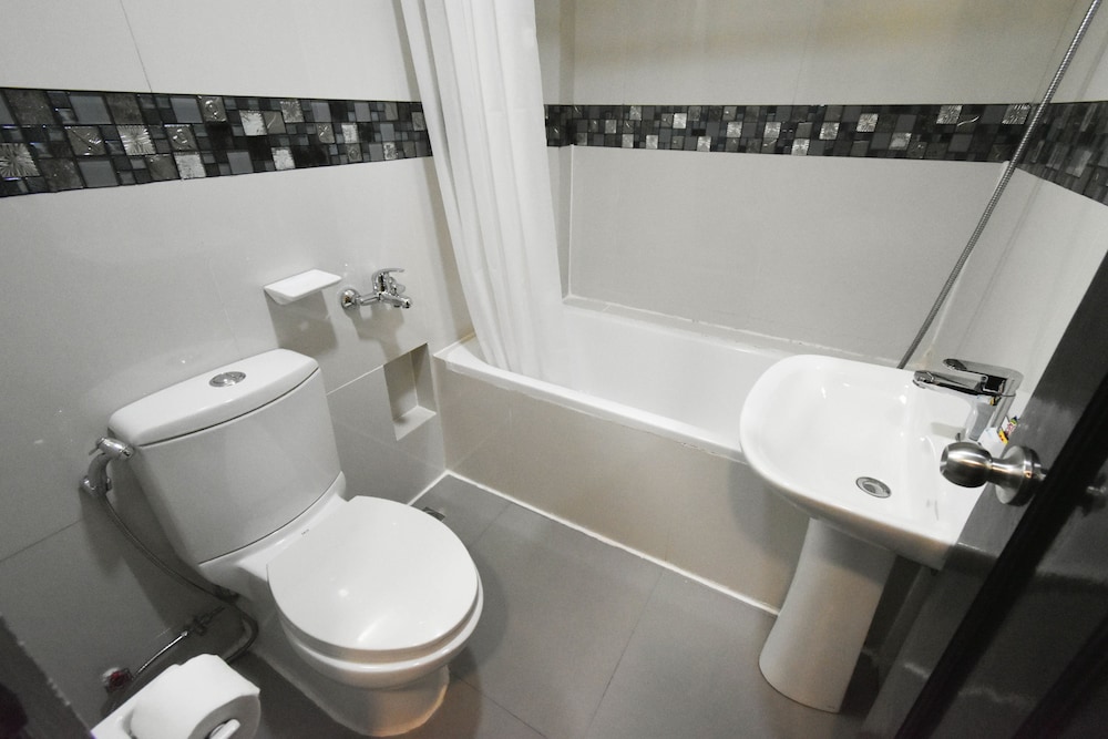 Swiftlets Inn 66/69