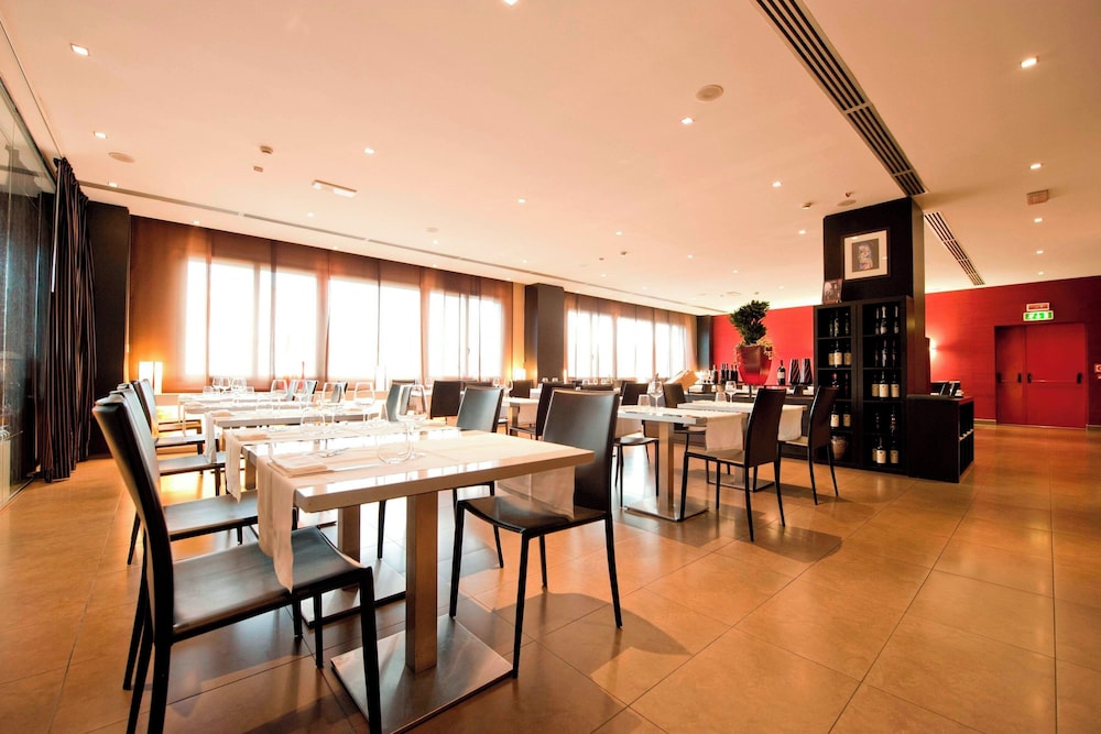Ac Hotel Padova By Marriott 36/50