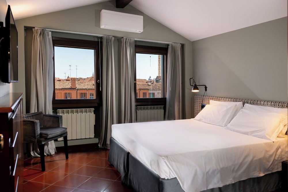 Hotel Tiziano 14/72