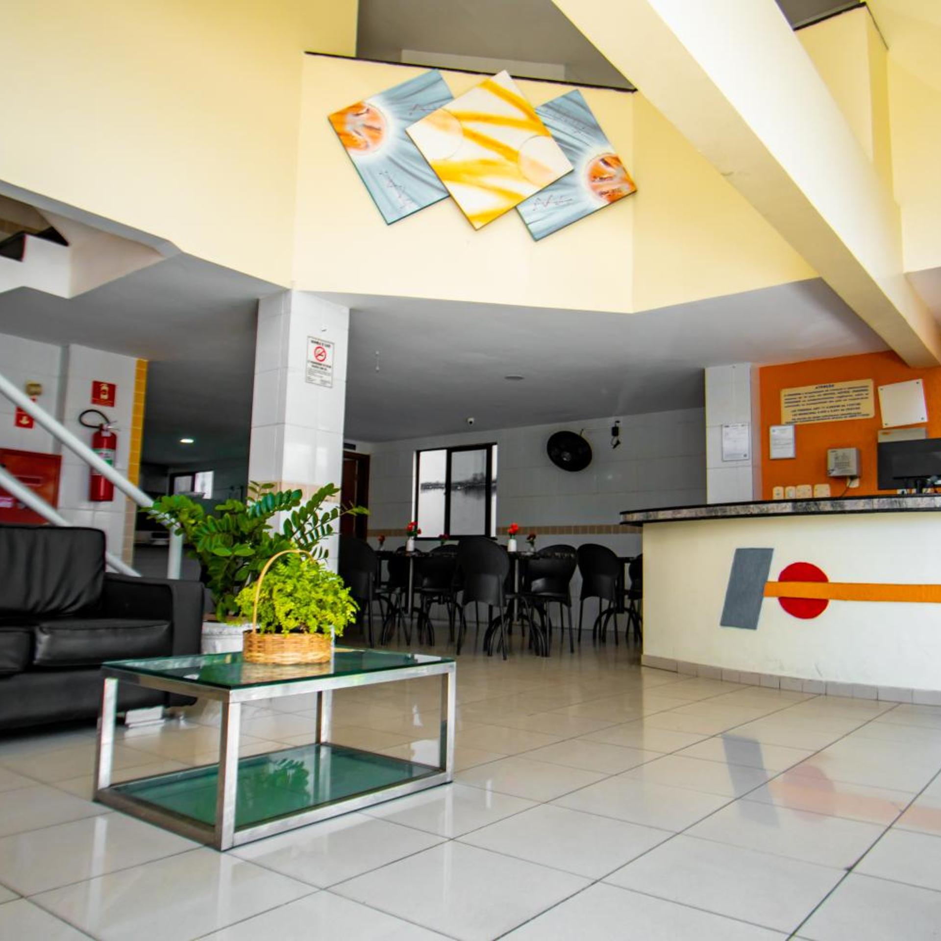 Hotel Piramide Paulo VI 2/50