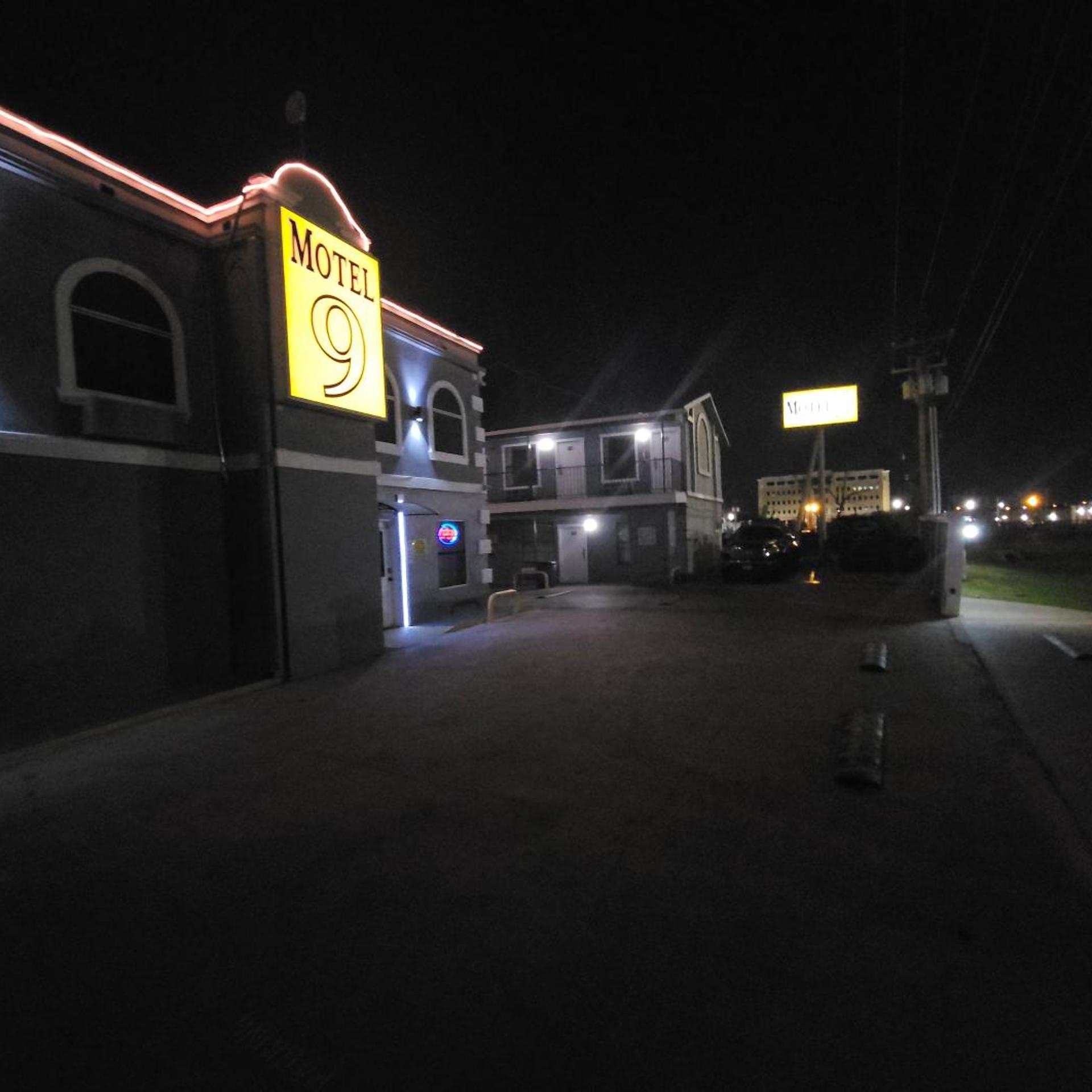 Motel 9 8/24