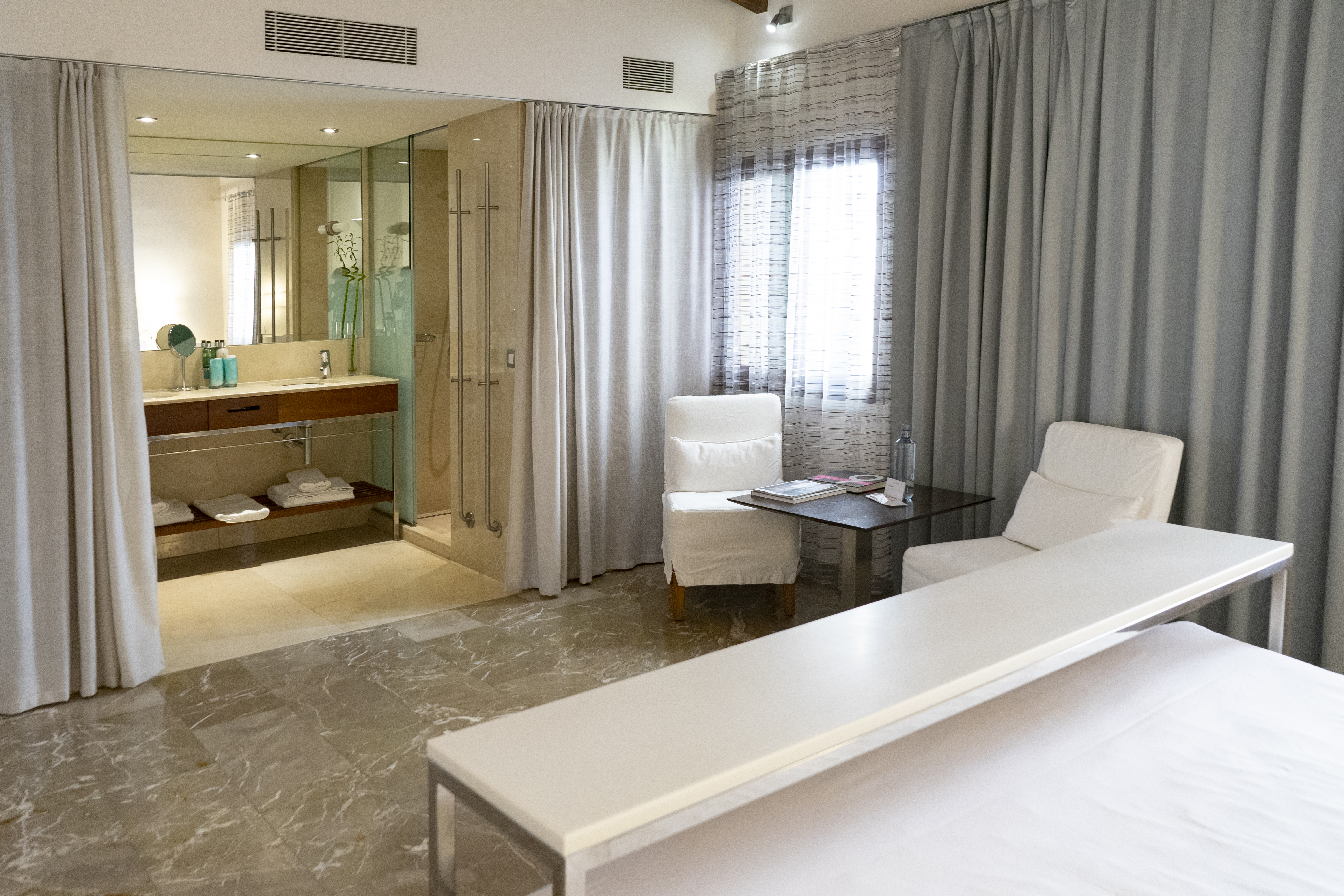 غرفة بريميوم بسرير كينج، Petit Palace Hotel Tres 7/10