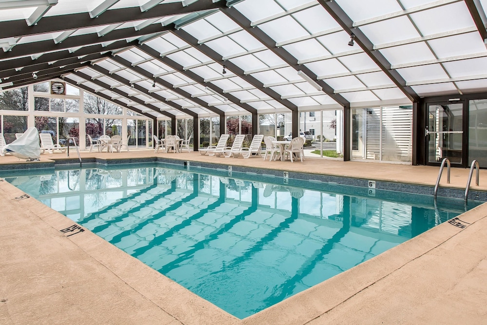 Quality Inn and Suites Middletown Newport 23/40