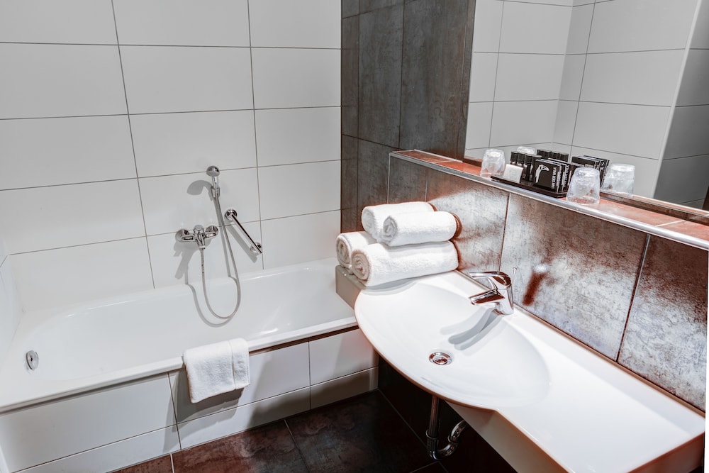 HOTEL MOERS VAN DER VALK 9/65