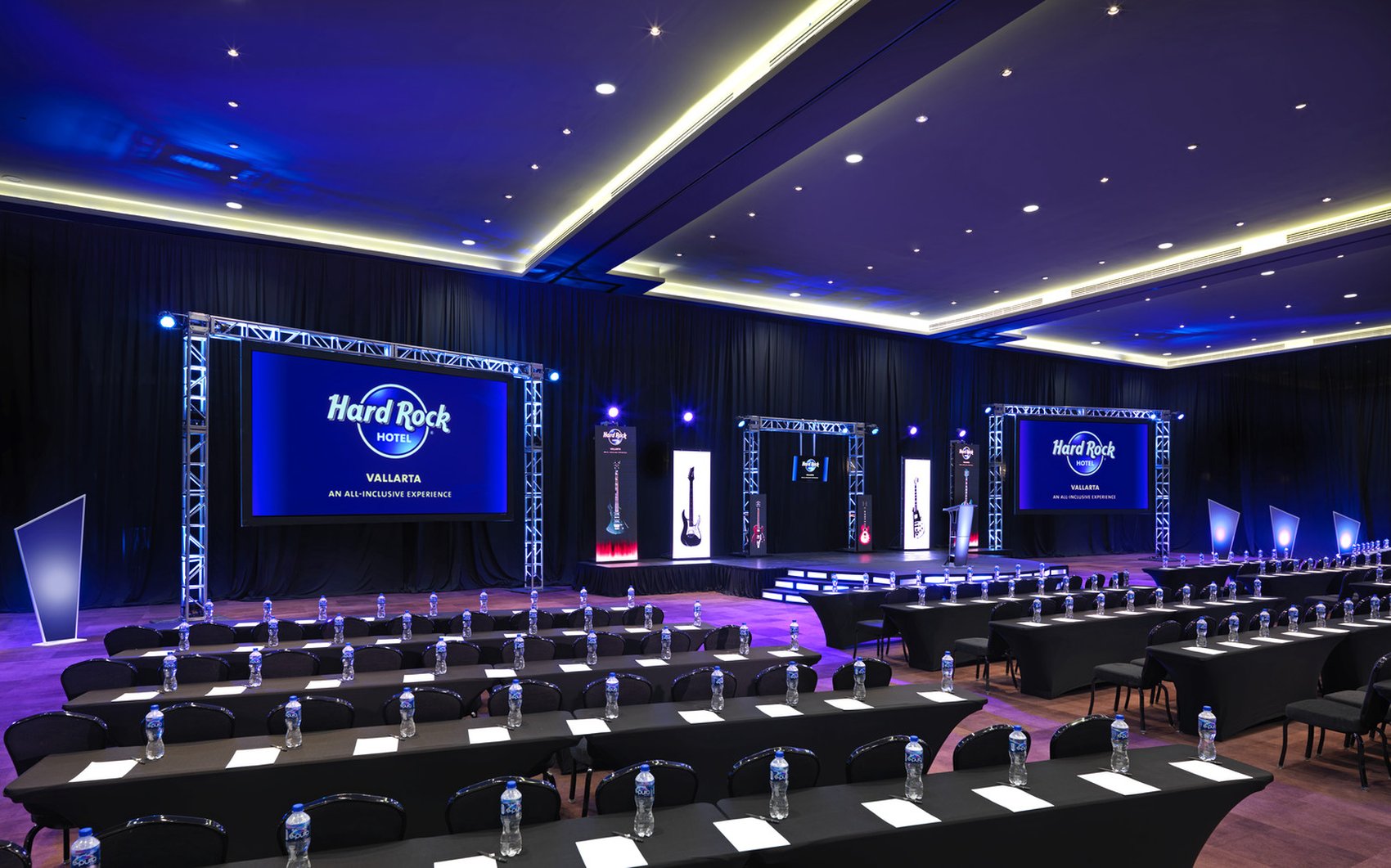 Hard Rock Vallarta 33/47