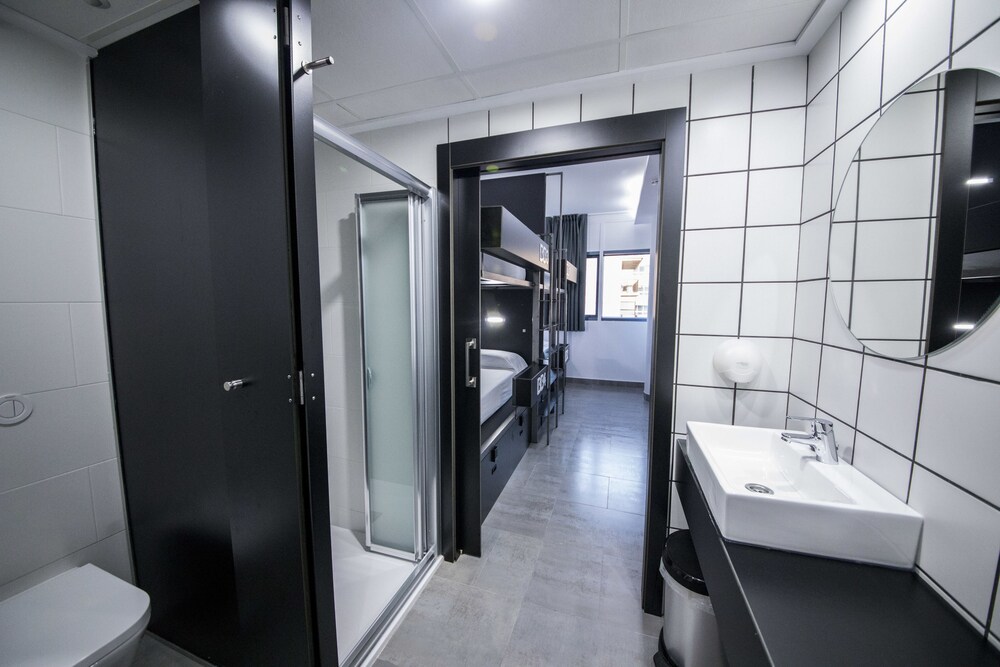 Bea Beach Hostel 35/44