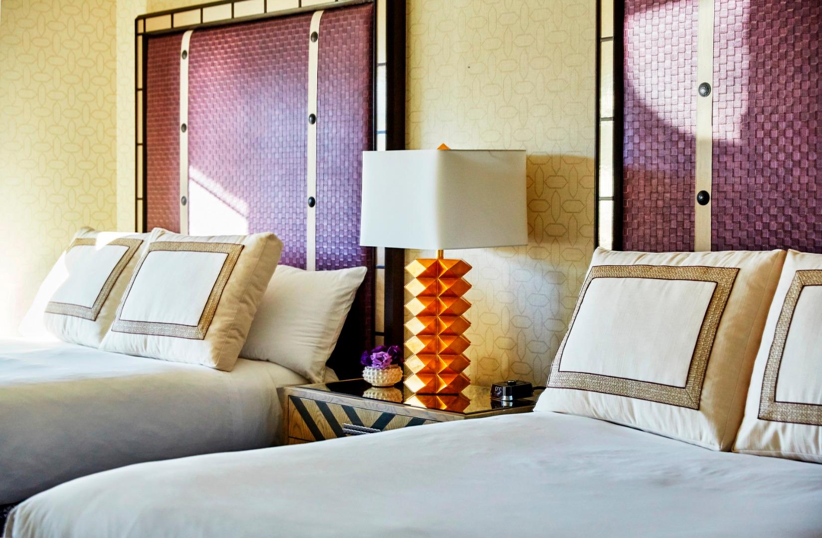 Skyline, Deluxe, 2 Queen Beds