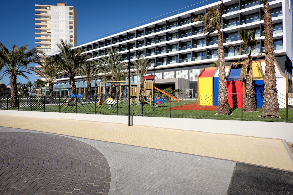 30 Degrees Hotel Dos Playas 36/50