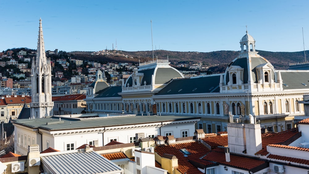 Hotello Trieste 3/37