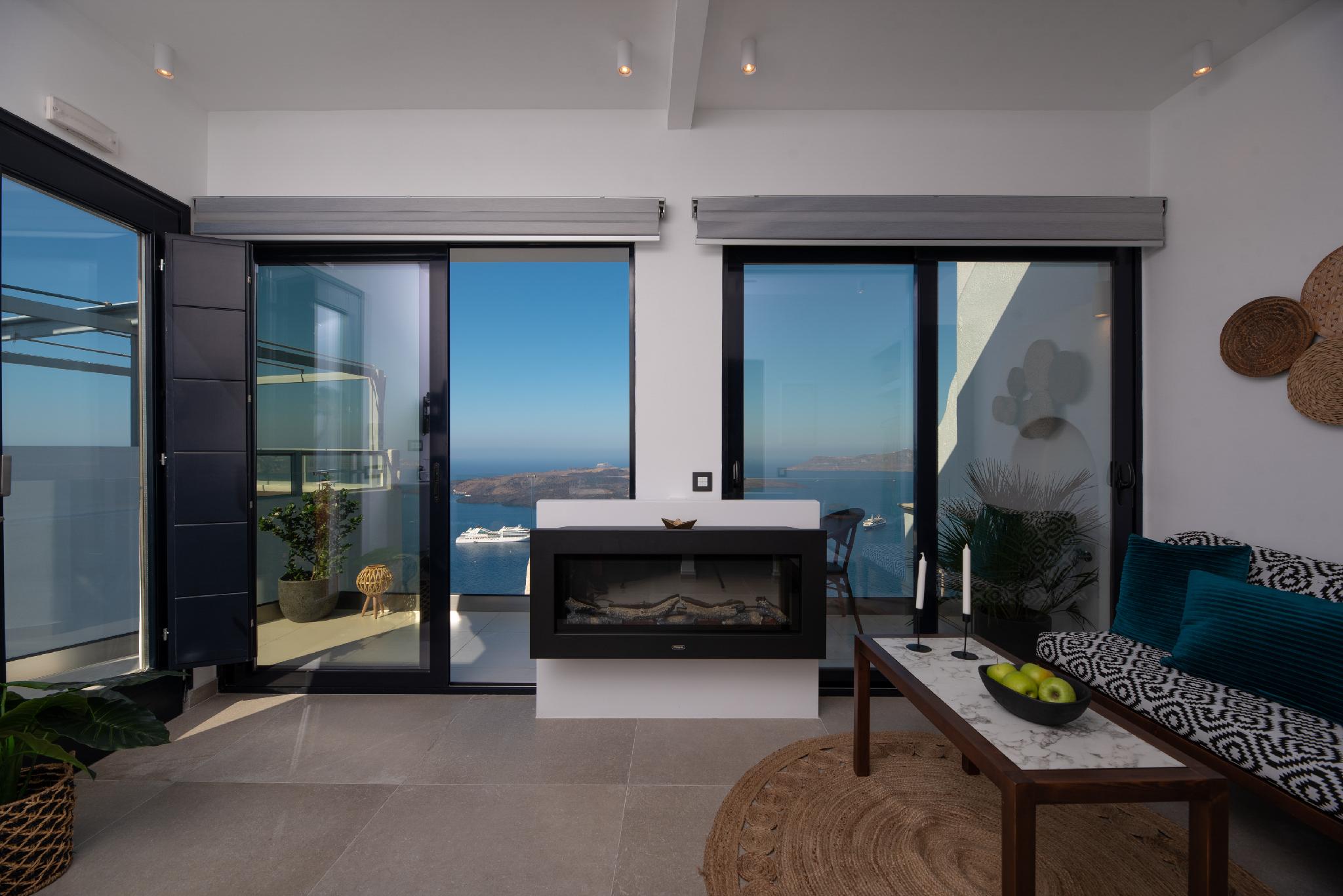 Premier, Suite, Sea View, Outdoor Jetted Tub, Day Dream Luxury Suites 2/2