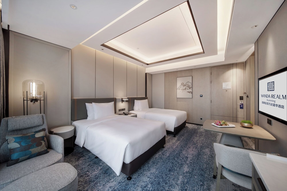 Wanda Realm Kunming 24/49