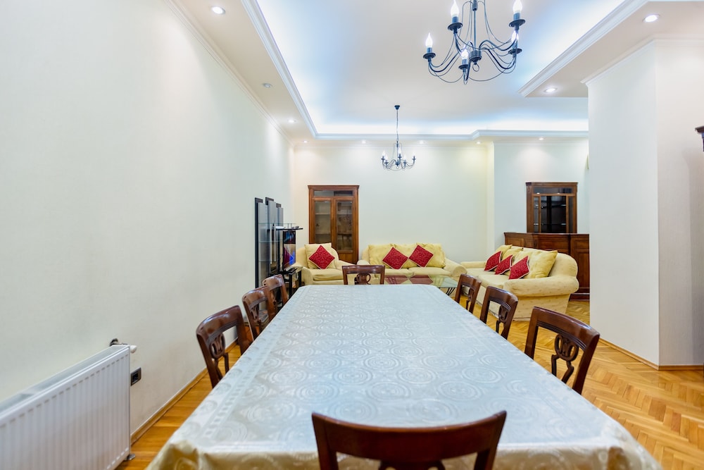 Seven Boutique Hotel Baku 26/50