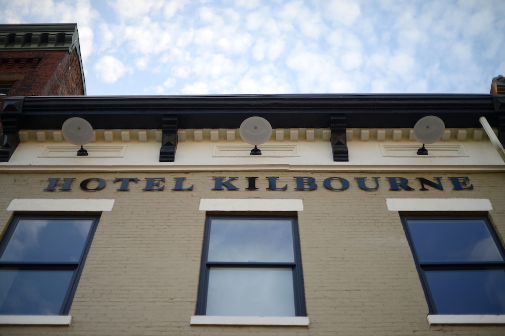 Hotel Kilbourne 2/60