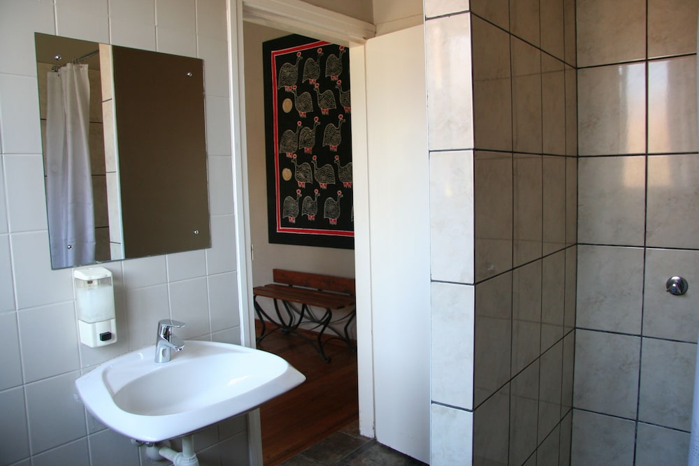 Dunedin Star Guesthouse 28/29