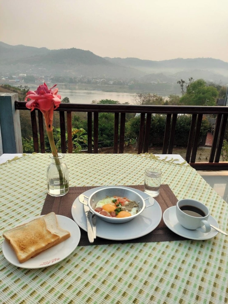 Chiang Khong Hill 32/50