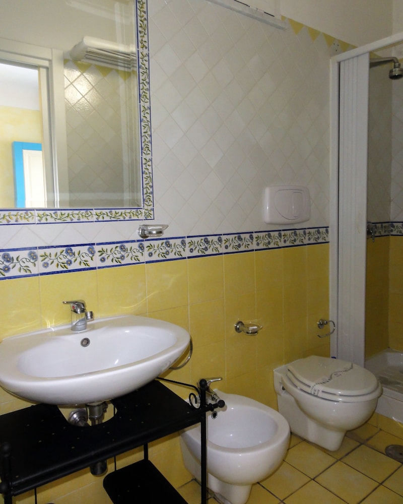 Bed And Breakfast Dimora Carlo Iii 43/43
