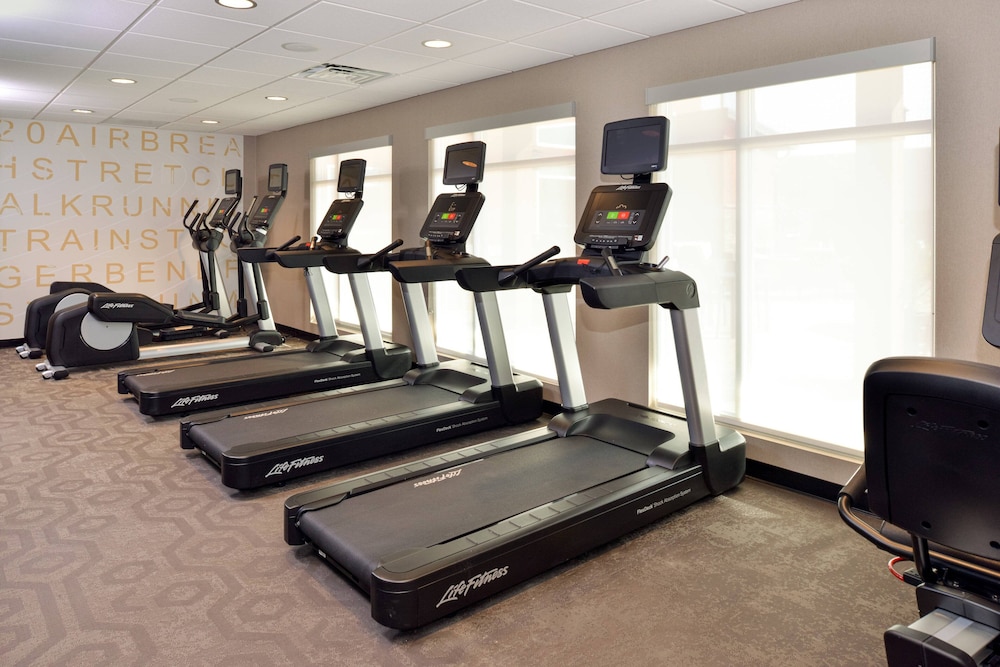 Residence Inn by Marriott Bakersfield West 20/42