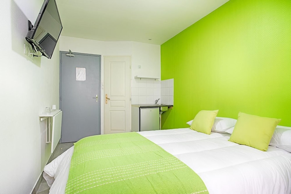 Hotel Monte Cristo 2/15