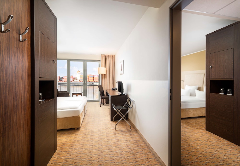 elaya hotel hamburg finkenwerder, ehem. The Rilano Hamburg 45/63