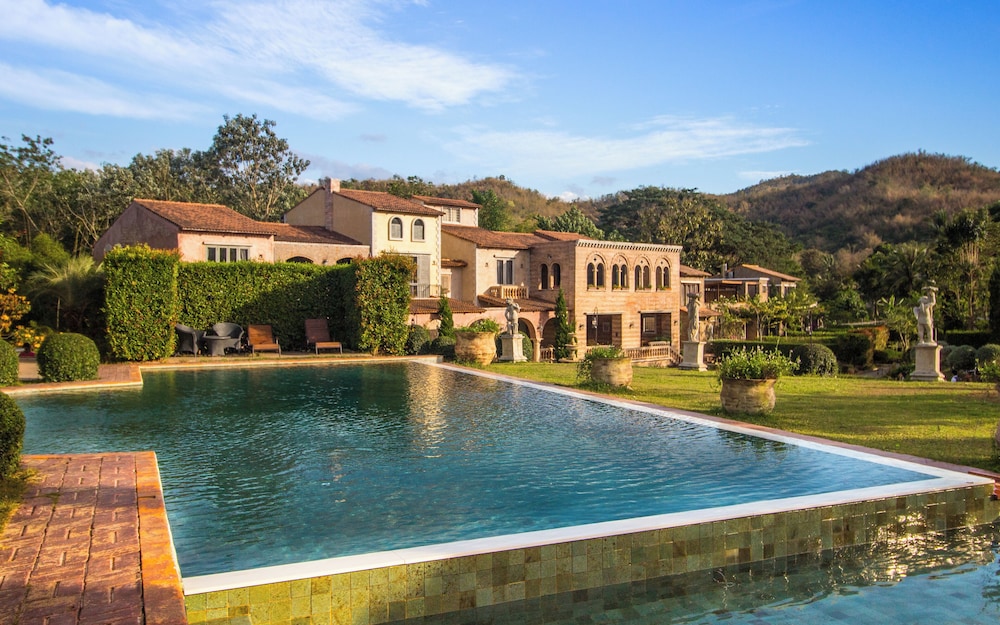 La Toscana Resort 43/50