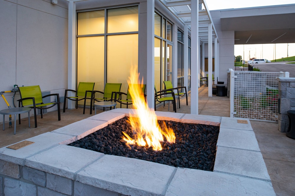 SPRINGHILL SUITES KANSAS CITY NORTHEAST 15/36