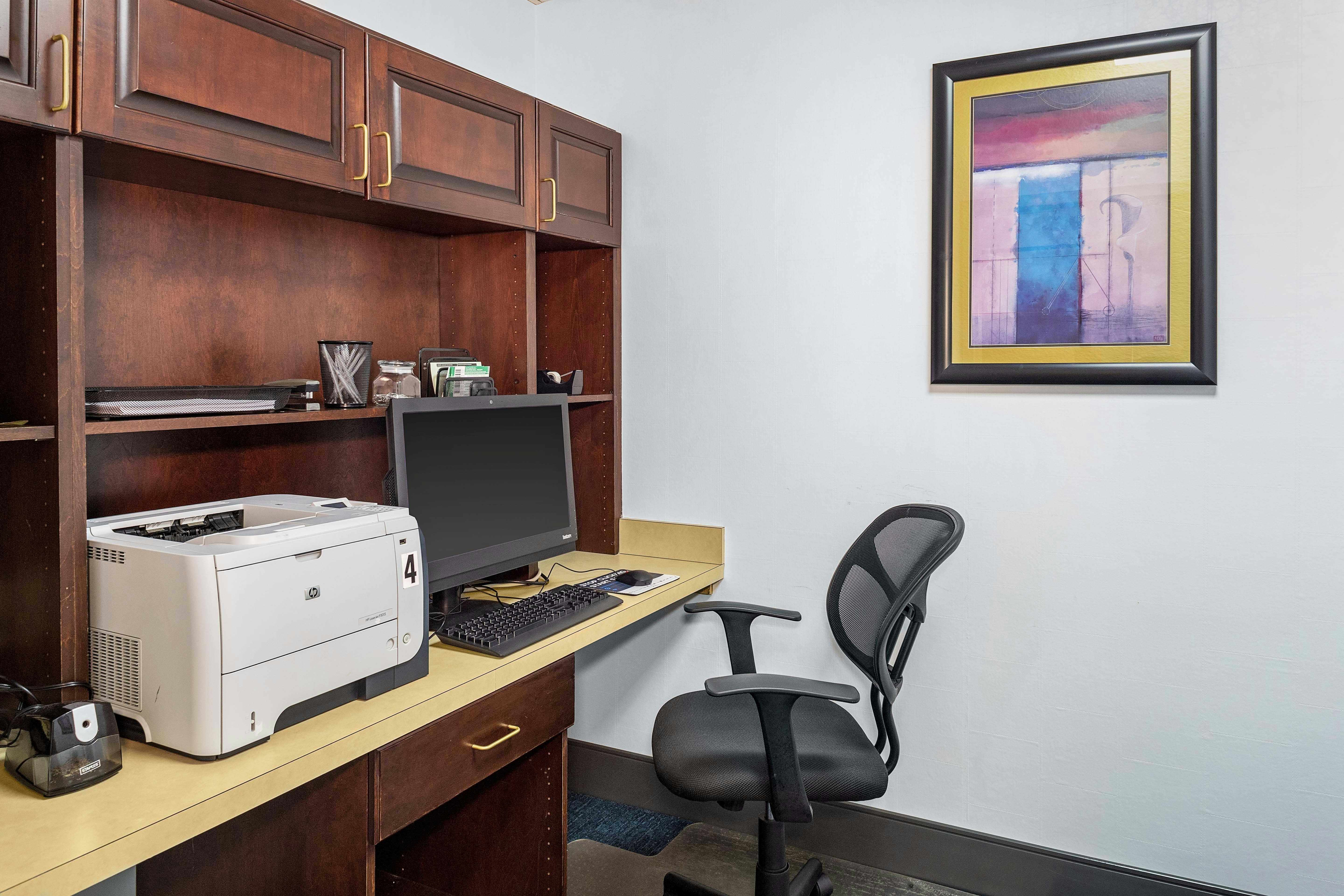 Hampton Inn Atlanta-Fairburn 63/74