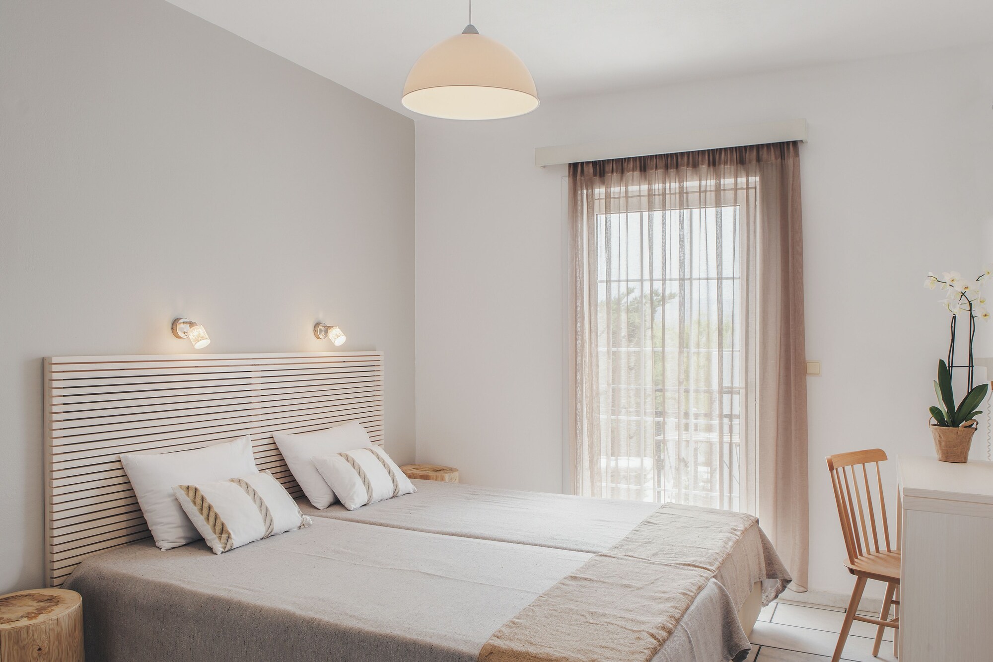 Semi Room, Economy, Basement, Twin Beds