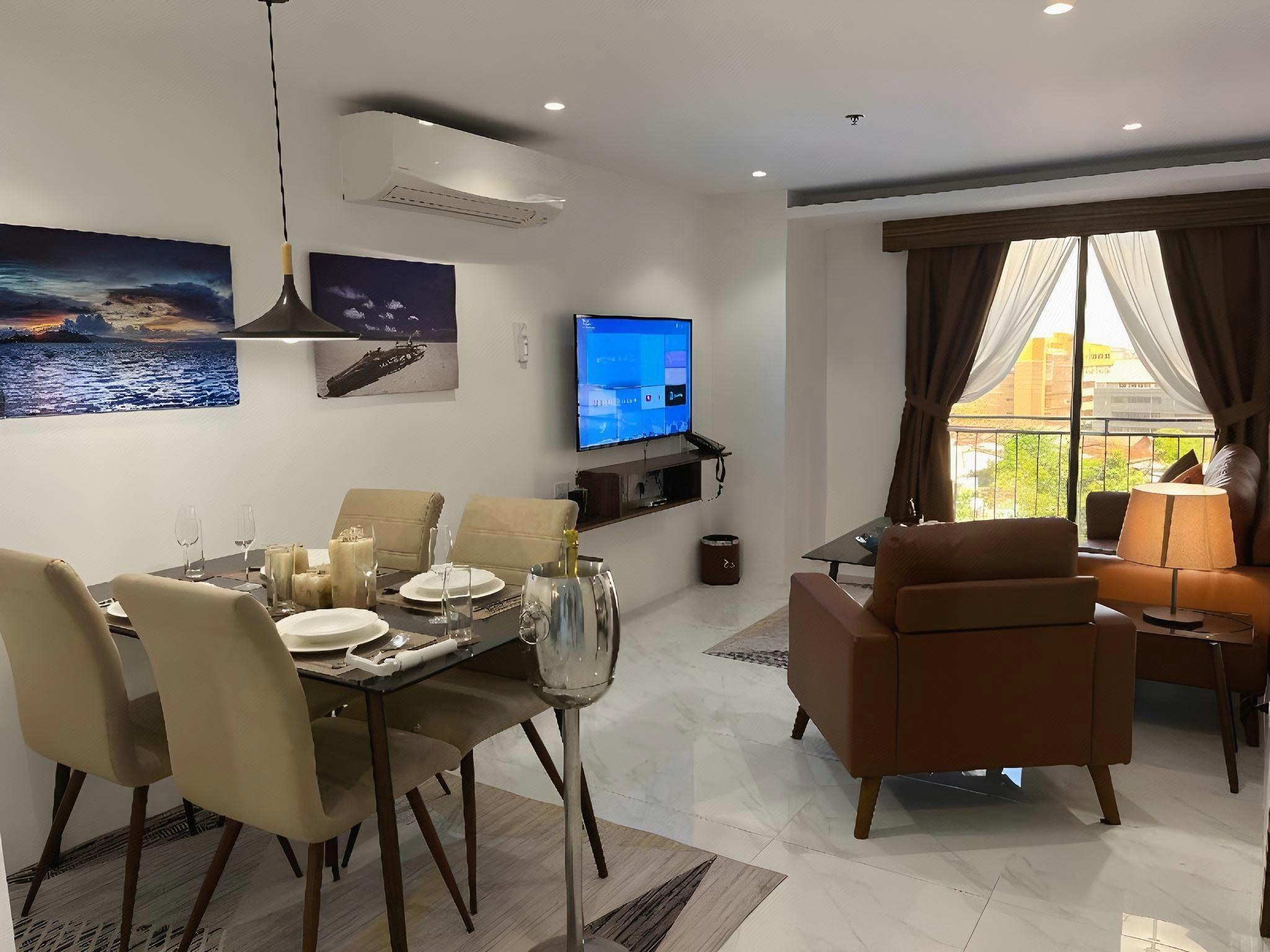 88th Avenue 20/46