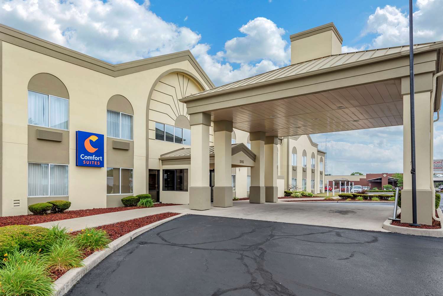 SureStay by Best Western Marion 37/39