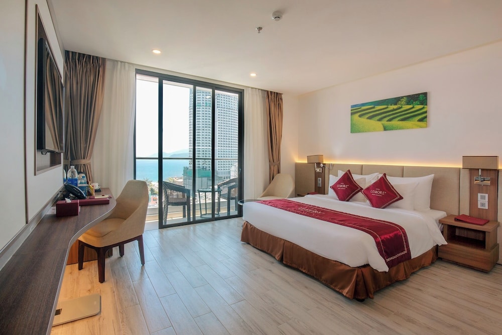Le More Hotel 13/50
