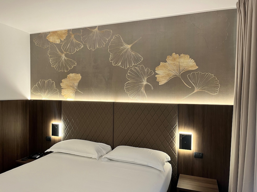Hotel Pineta 12/65