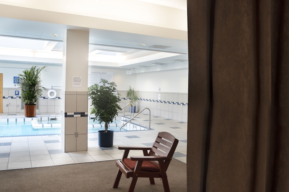 The Madison Concourse Hotel And Governor S Club 3/59
