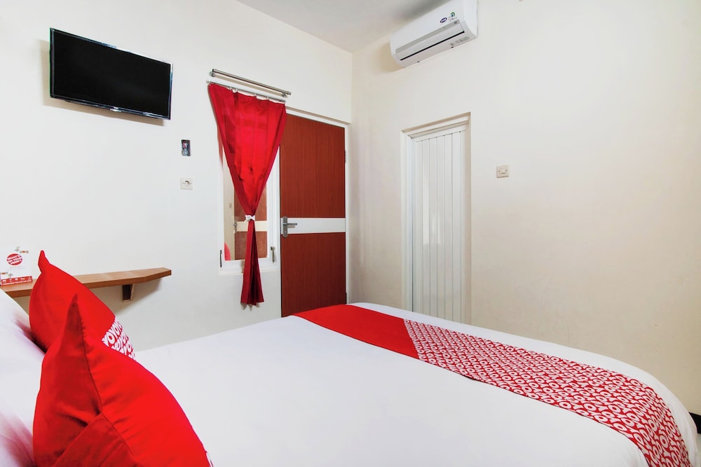 OYO 3350 Cozy Residence Syariah 10/17