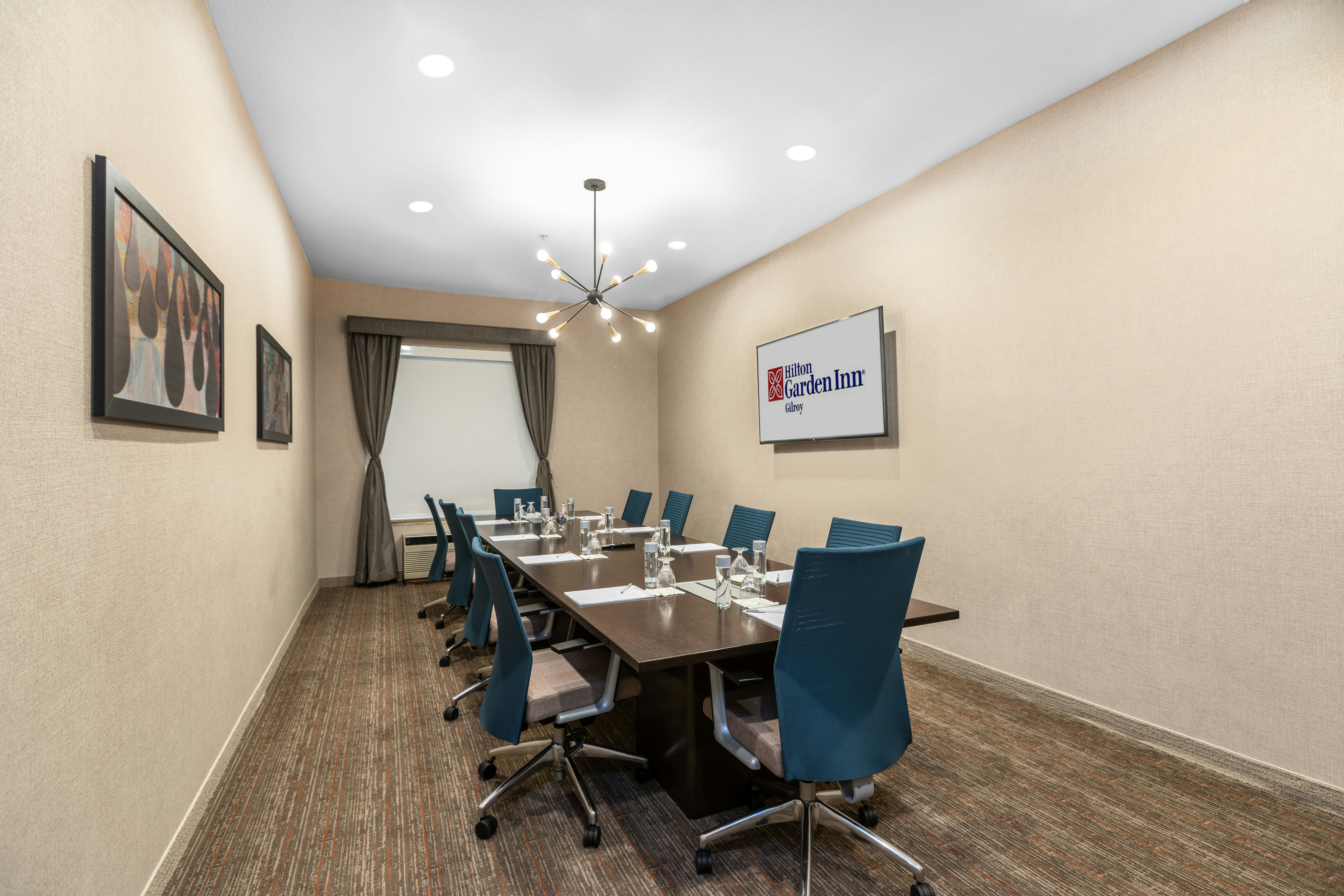 Hilton Garden Inn Gilroy 14/18
