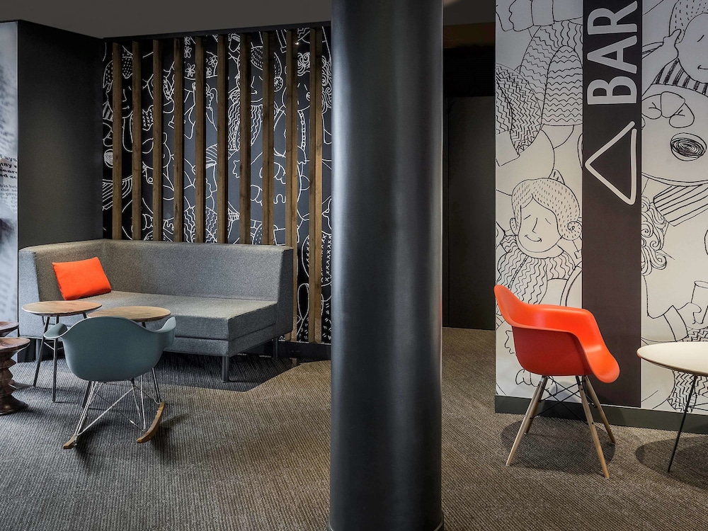 Ibis Paris La Defense Courbevoie 39/49