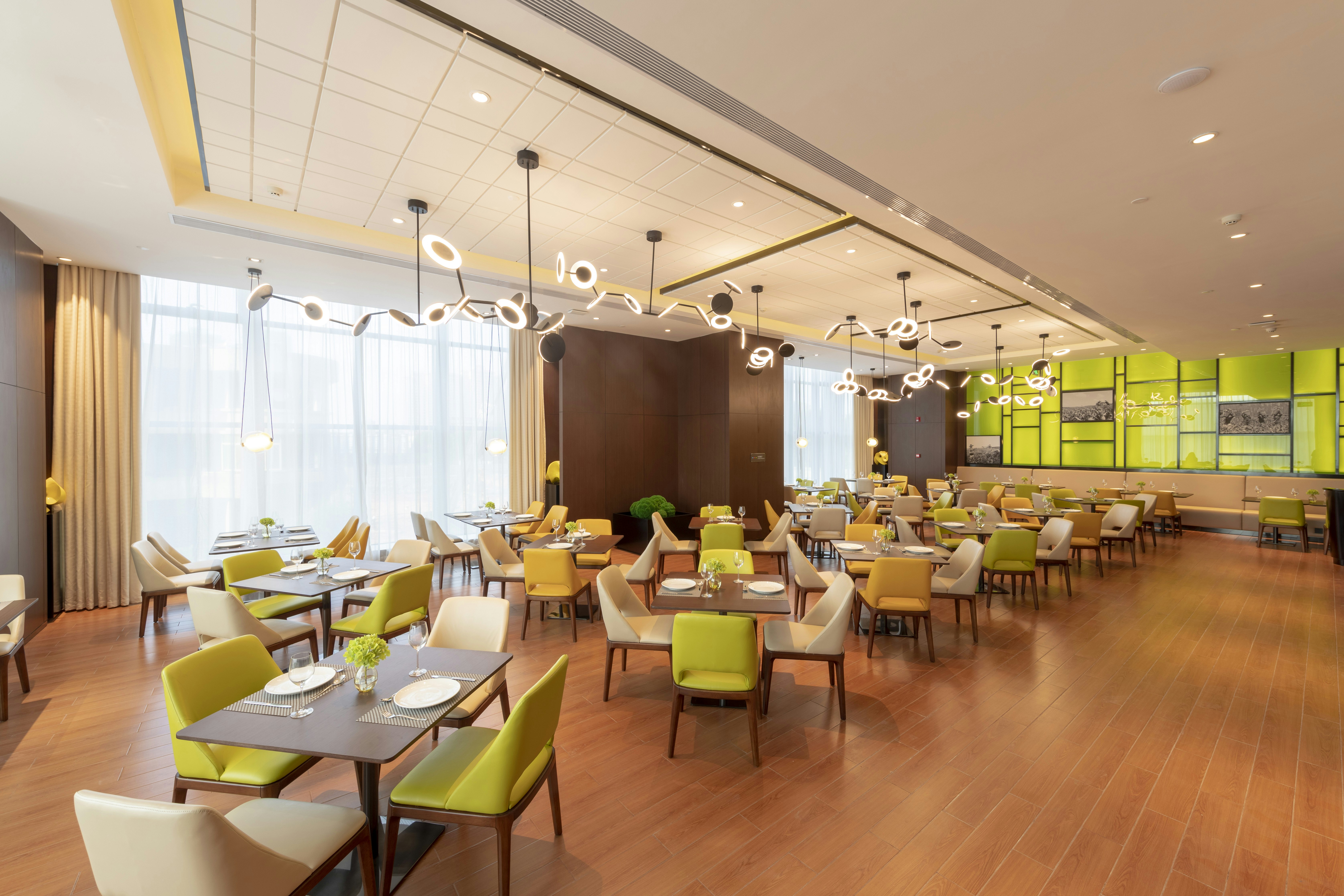 Hampton by Hilton Zhanjiang Renmin Avenue 15/16