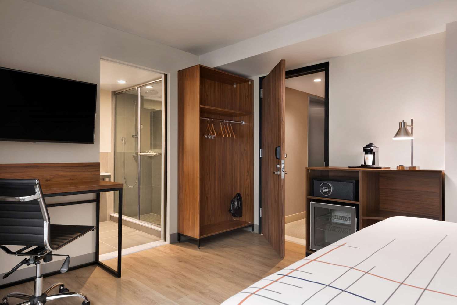 La Quinta Inn Suites By Wyndham Times Square South 47/60